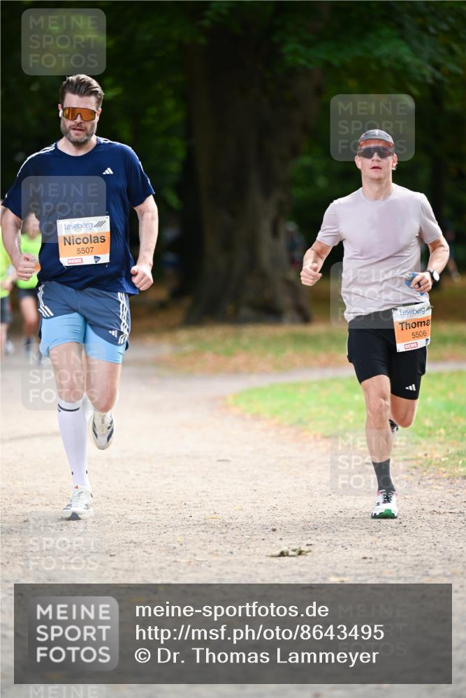 31.08.2025 - 21. Blankeneser Heldenlauf Dr. Thomas Lammeyer http://msf.ph/oto/8643495 31.08.2025 11:09:55 Laufen 5507, 5506 meine-sportfotos.de