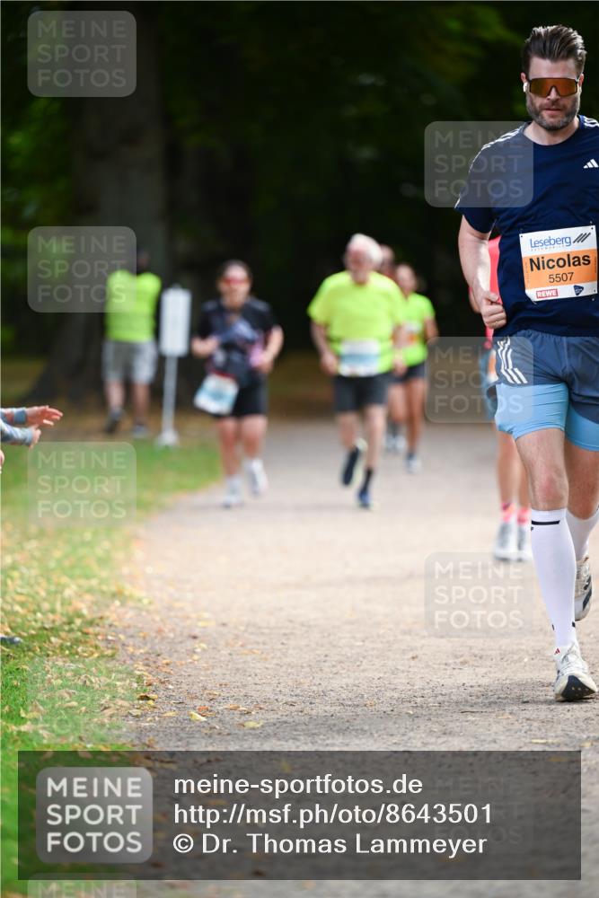 31.08.2025 - 21. Blankeneser Heldenlauf Dr. Thomas Lammeyer http://msf.ph/oto/8643501 31.08.2025 11:09:56 Laufen 5507 meine-sportfotos.de