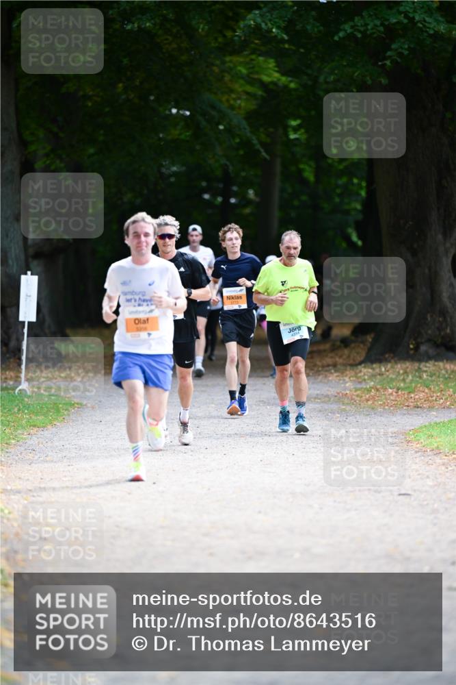 31.08.2025 - 21. Blankeneser Heldenlauf Dr. Thomas Lammeyer http://msf.ph/oto/8643516 31.08.2025 11:10:11 Laufen 4314 meine-sportfotos.de
