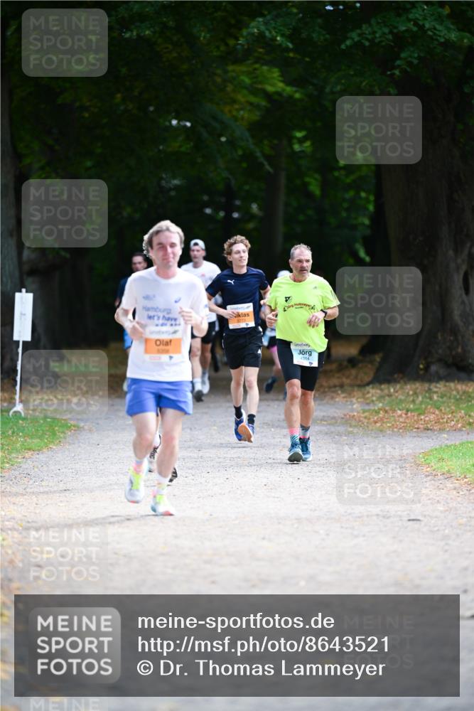 31.08.2025 - 21. Blankeneser Heldenlauf Dr. Thomas Lammeyer http://msf.ph/oto/8643521 31.08.2025 11:10:11 Laufen 5773, 5356, 4314 meine-sportfotos.de