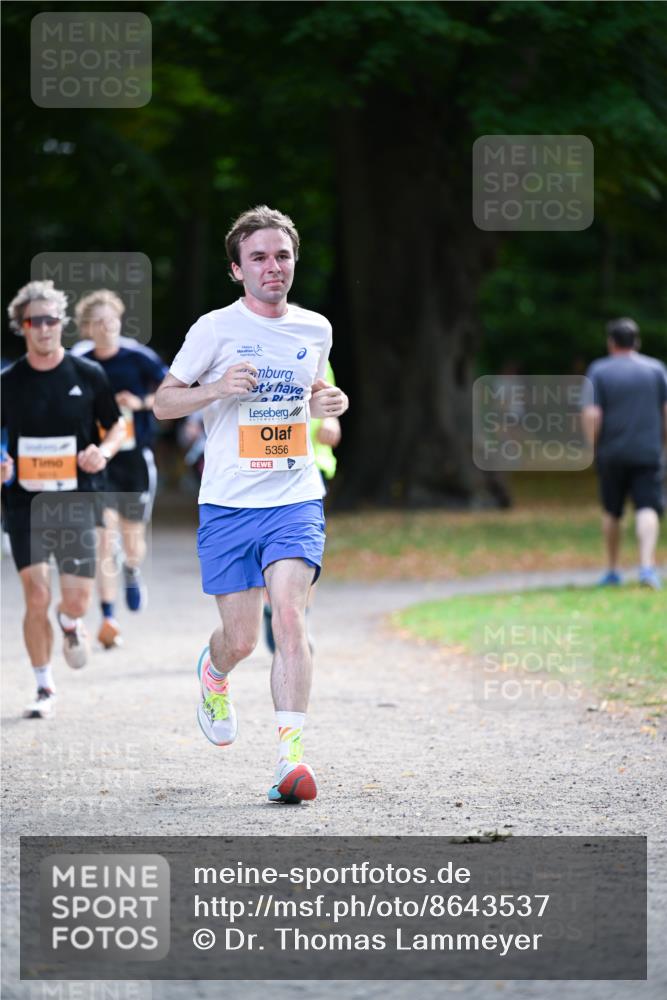 31.08.2025 - 21. Blankeneser Heldenlauf Dr. Thomas Lammeyer http://msf.ph/oto/8643537 31.08.2025 11:10:13 Laufen 5356 meine-sportfotos.de