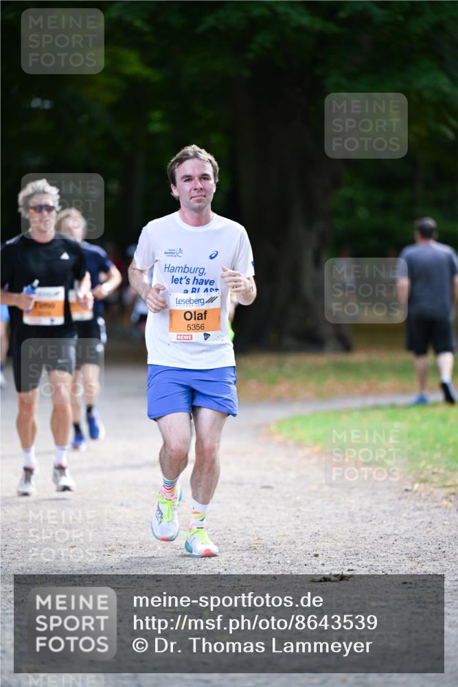 31.08.2025 - 21. Blankeneser Heldenlauf Dr. Thomas Lammeyer http://msf.ph/oto/8643539 31.08.2025 11:10:13 Laufen 5356 meine-sportfotos.de