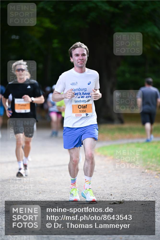 31.08.2025 - 21. Blankeneser Heldenlauf Dr. Thomas Lammeyer http://msf.ph/oto/8643543 31.08.2025 11:10:14 Laufen 5356 meine-sportfotos.de