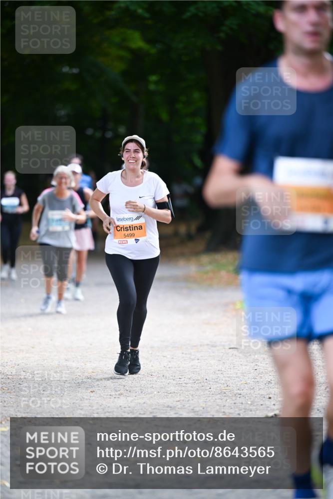 31.08.2025 - 21. Blankeneser Heldenlauf Dr. Thomas Lammeyer http://msf.ph/oto/8643565 31.08.2025 11:10:24 Laufen 5499 meine-sportfotos.de