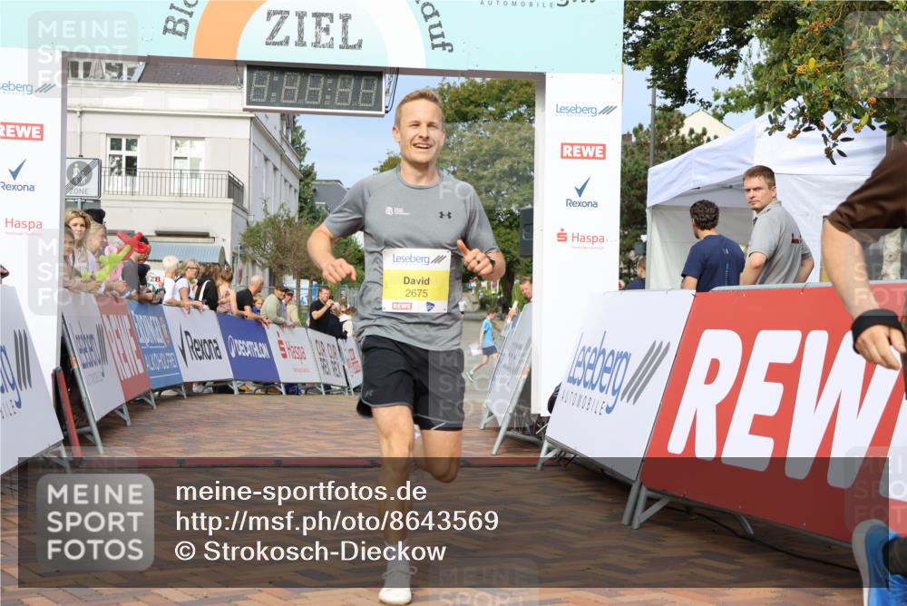 31.08.2025 - 21. Blankeneser Heldenlauf Strokosch-Dieckow http://msf.ph/oto/8643569 31.08.2025 10:11:34 Ziel 2675 meine-sportfotos.de