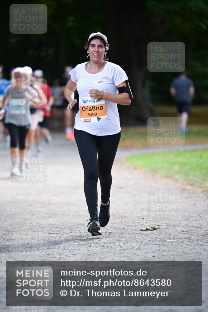 31.08.2025 - 21. Blankeneser Heldenlauf Dr. Thomas Lammeyer http://msf.ph/oto/8643580 31.08.2025 11:10:25 Laufen 5499 meine-sportfotos.de