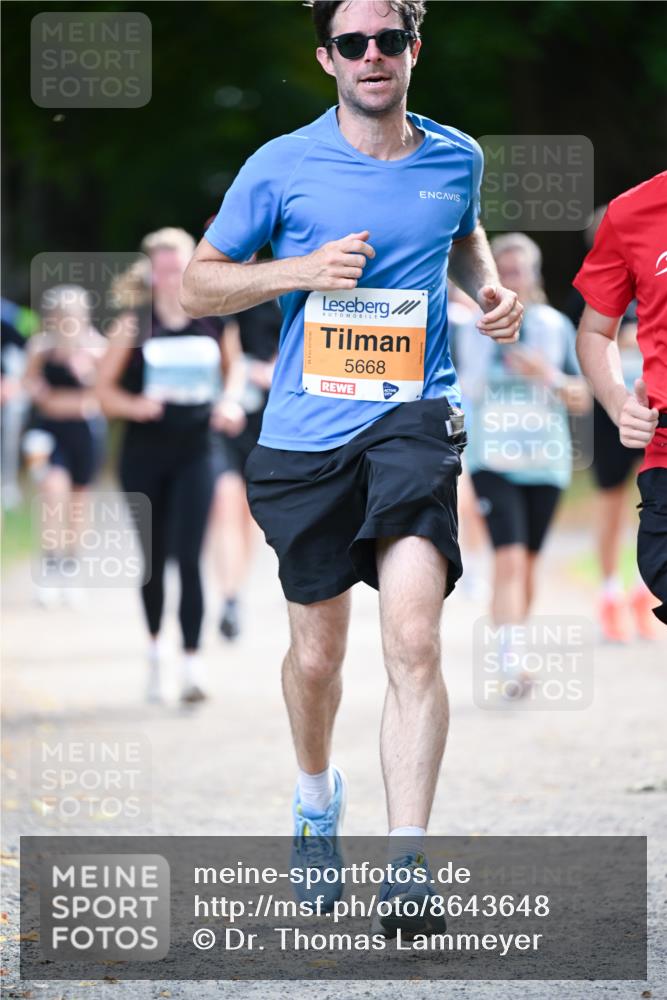 31.08.2025 - 21. Blankeneser Heldenlauf Dr. Thomas Lammeyer http://msf.ph/oto/8643648 31.08.2025 11:10:33 Laufen 5668 meine-sportfotos.de