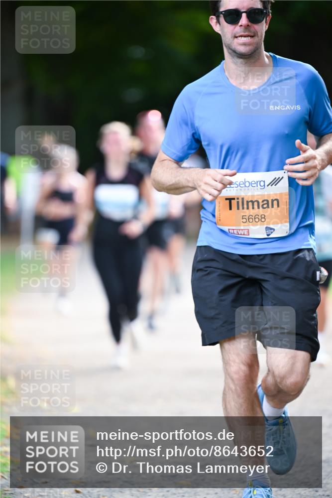 31.08.2025 - 21. Blankeneser Heldenlauf Dr. Thomas Lammeyer http://msf.ph/oto/8643652 31.08.2025 11:10:34 Laufen 5668 meine-sportfotos.de