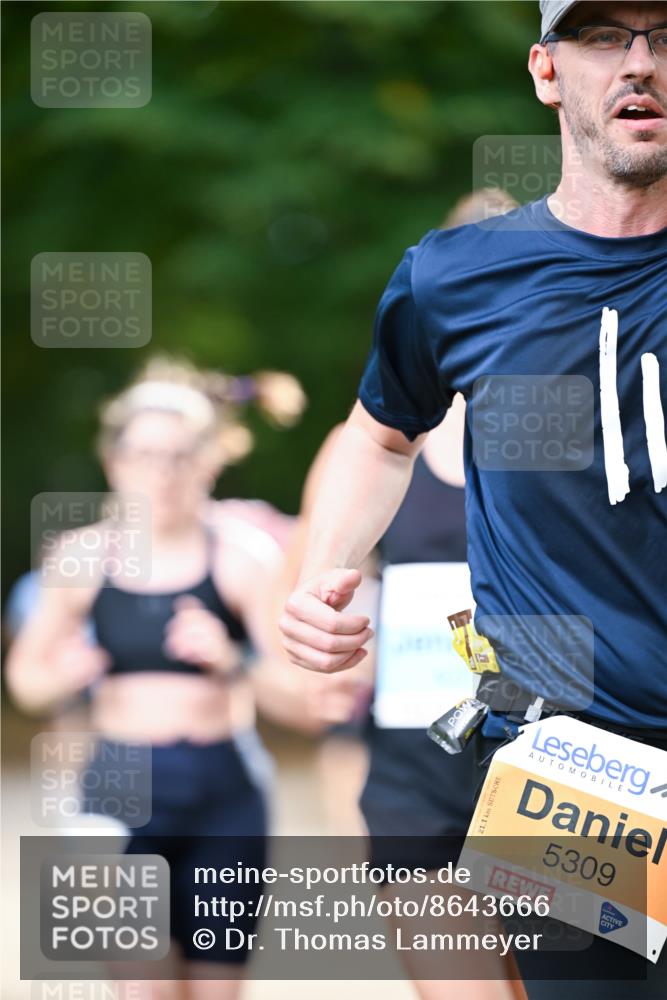 31.08.2025 - 21. Blankeneser Heldenlauf Dr. Thomas Lammeyer http://msf.ph/oto/8643666 31.08.2025 11:10:40 Laufen 21, 1, 5309 meine-sportfotos.de