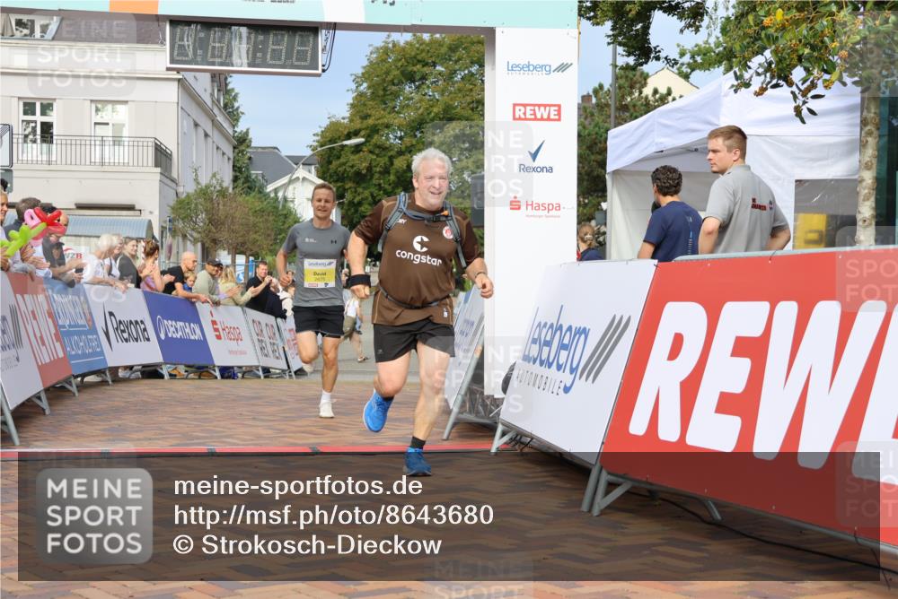 31.08.2025 - 21. Blankeneser Heldenlauf Strokosch-Dieckow http://msf.ph/oto/8643680 31.08.2025 10:11:33 Ziel 2675 meine-sportfotos.de