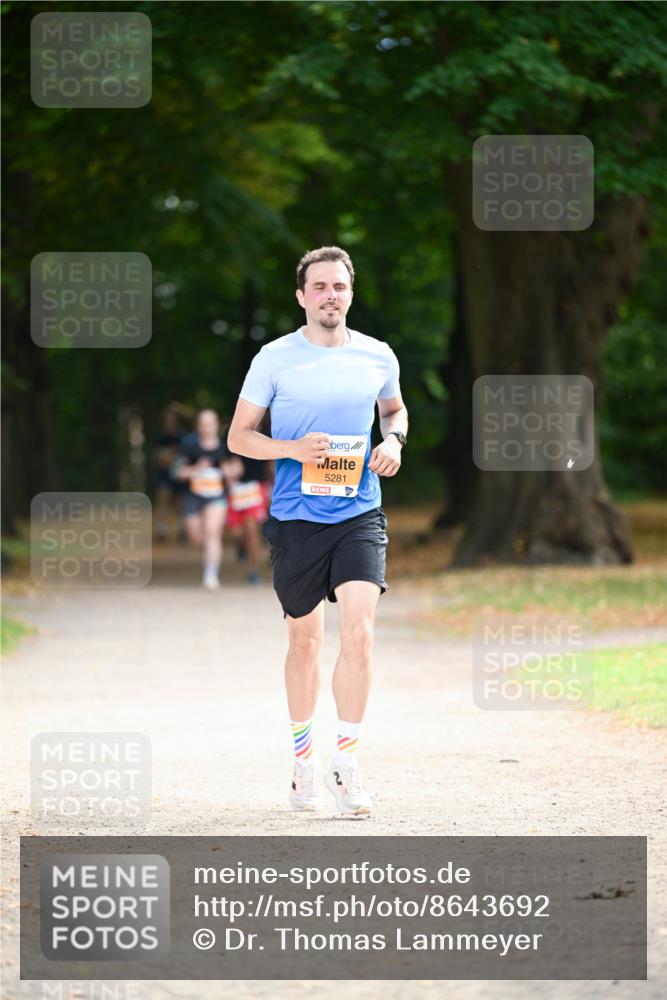 31.08.2025 - 21. Blankeneser Heldenlauf Dr. Thomas Lammeyer http://msf.ph/oto/8643692 31.08.2025 11:10:45 Laufen 5281 meine-sportfotos.de