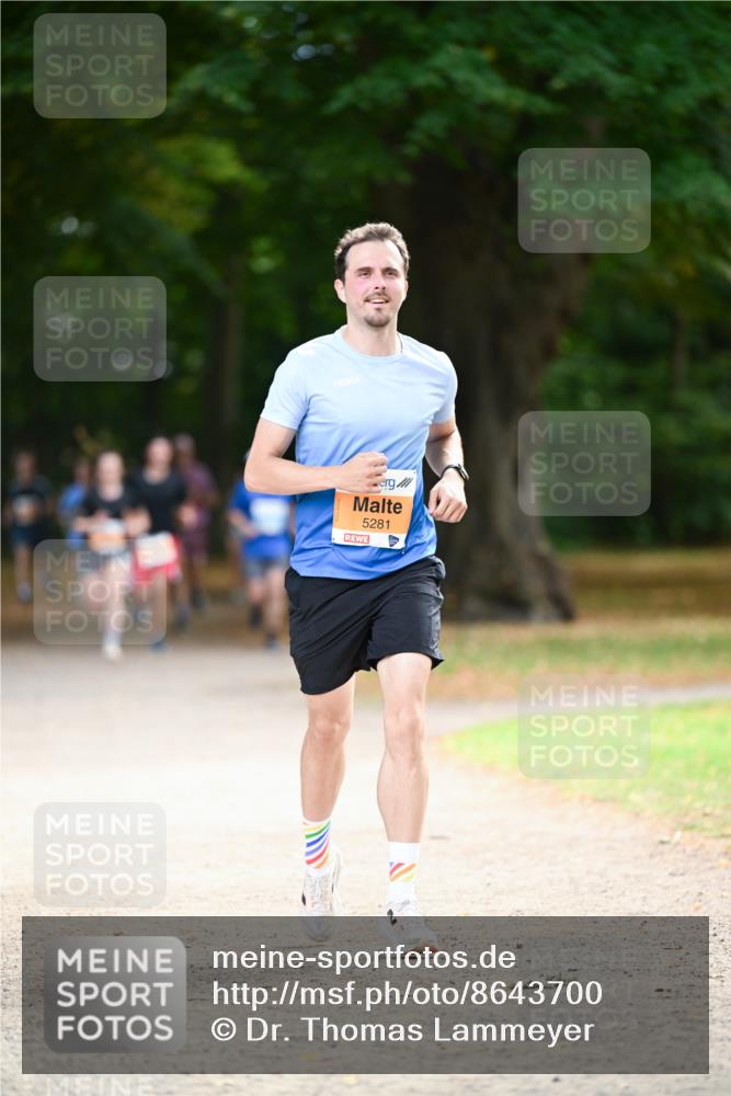 31.08.2025 - 21. Blankeneser Heldenlauf Dr. Thomas Lammeyer http://msf.ph/oto/8643700 31.08.2025 11:10:46 Laufen 5281 meine-sportfotos.de