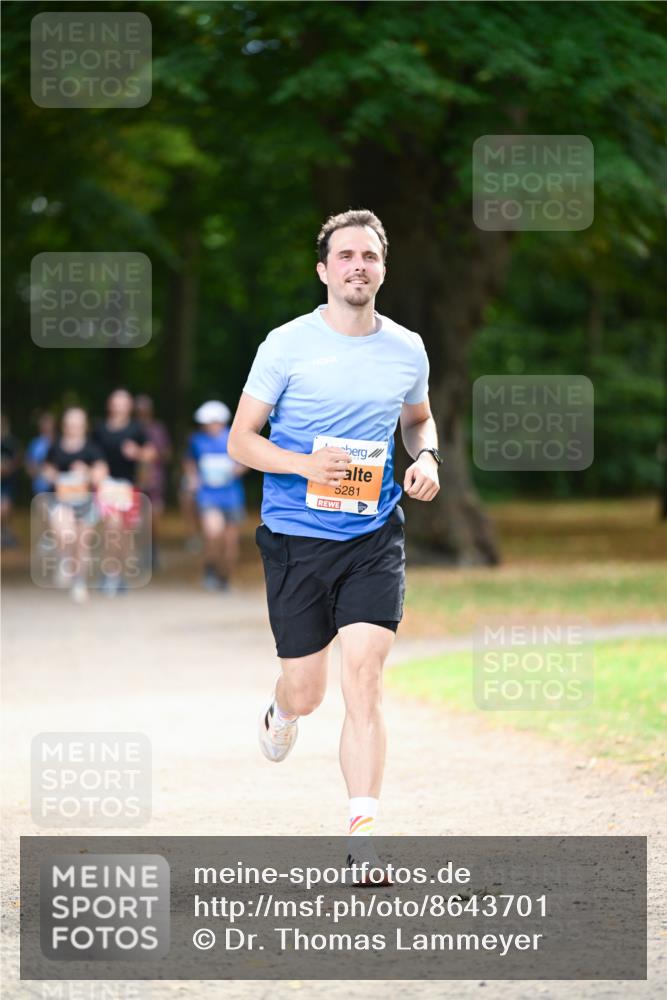 31.08.2025 - 21. Blankeneser Heldenlauf Dr. Thomas Lammeyer http://msf.ph/oto/8643701 31.08.2025 11:10:46 Laufen 5281 meine-sportfotos.de