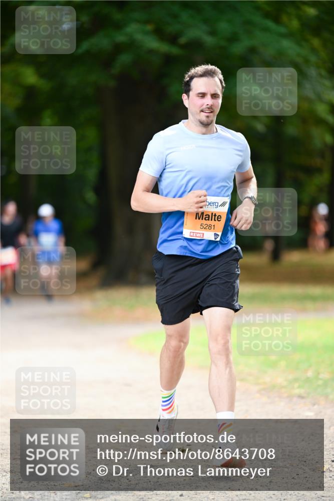 31.08.2025 - 21. Blankeneser Heldenlauf Dr. Thomas Lammeyer http://msf.ph/oto/8643708 31.08.2025 11:10:46 Laufen 5281 meine-sportfotos.de