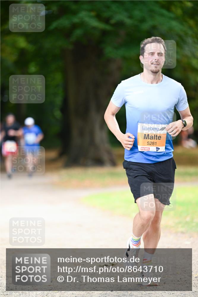 31.08.2025 - 21. Blankeneser Heldenlauf Dr. Thomas Lammeyer http://msf.ph/oto/8643710 31.08.2025 11:10:47 Laufen 5281 meine-sportfotos.de
