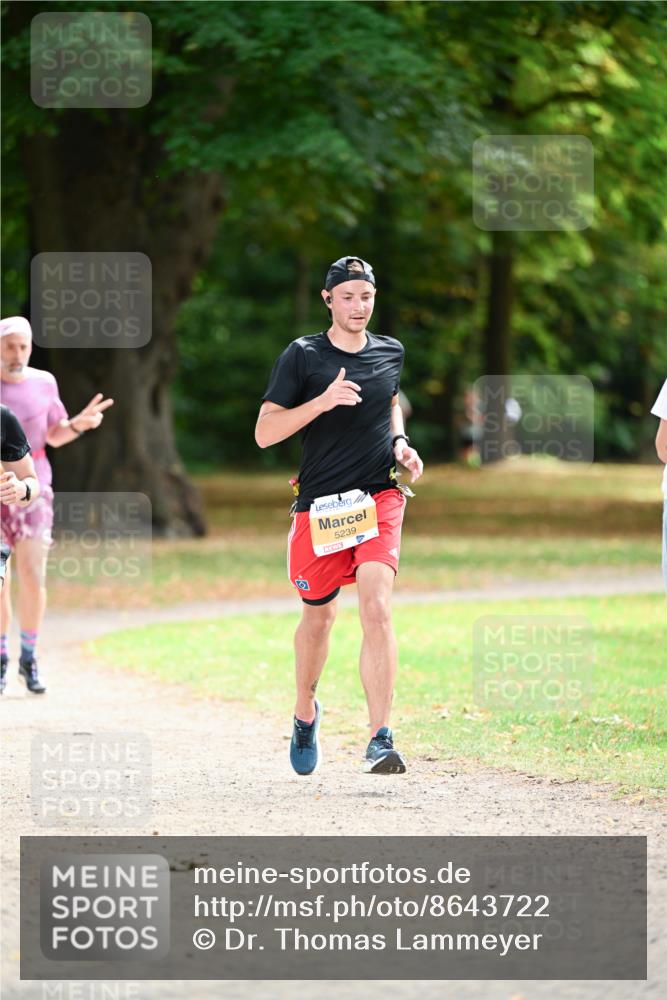 31.08.2025 - 21. Blankeneser Heldenlauf Dr. Thomas Lammeyer http://msf.ph/oto/8643722 31.08.2025 11:10:55 Laufen 5239 meine-sportfotos.de