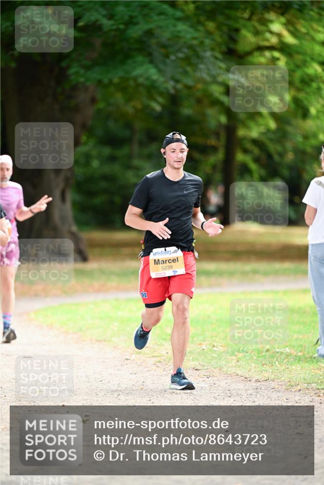 31.08.2025 - 21. Blankeneser Heldenlauf Dr. Thomas Lammeyer http://msf.ph/oto/8643723 31.08.2025 11:10:55 Laufen 5239 meine-sportfotos.de