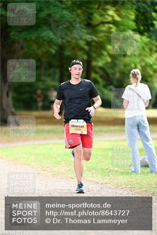 31.08.2025 - 21. Blankeneser Heldenlauf Dr. Thomas Lammeyer http://msf.ph/oto/8643727 31.08.2025 11:10:56 Laufen 5239, 4 meine-sportfotos.de