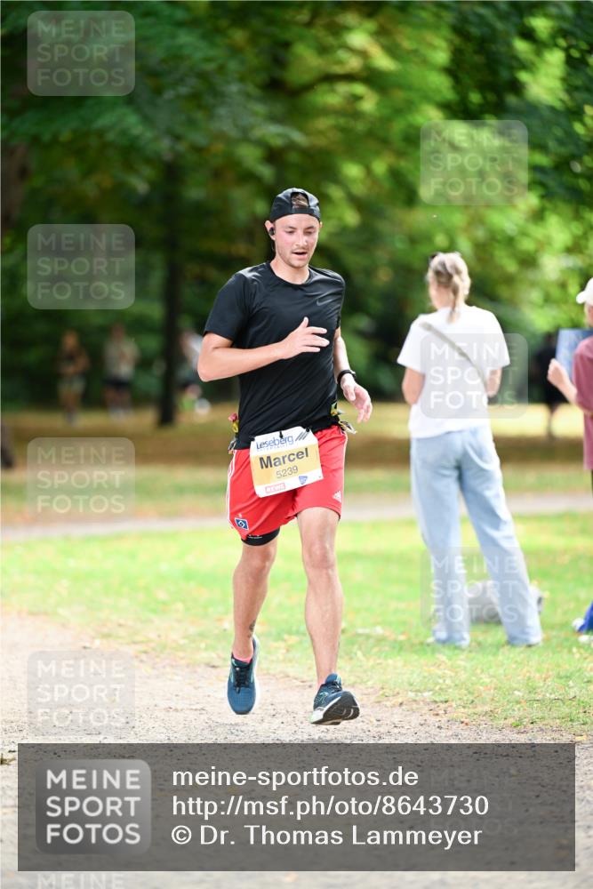 31.08.2025 - 21. Blankeneser Heldenlauf Dr. Thomas Lammeyer http://msf.ph/oto/8643730 31.08.2025 11:10:56 Laufen 5239 meine-sportfotos.de