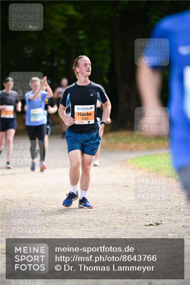 31.08.2025 - 21. Blankeneser Heldenlauf Dr. Thomas Lammeyer http://msf.ph/oto/8643766 31.08.2025 11:11:01 Laufen 5403 meine-sportfotos.de