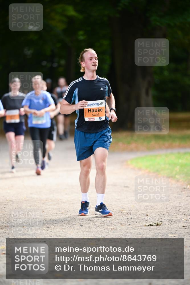 31.08.2025 - 21. Blankeneser Heldenlauf Dr. Thomas Lammeyer http://msf.ph/oto/8643769 31.08.2025 11:11:01 Laufen 5403 meine-sportfotos.de