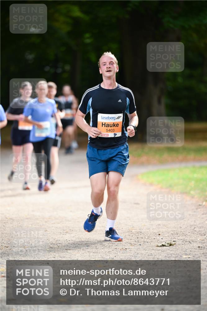 31.08.2025 - 21. Blankeneser Heldenlauf Dr. Thomas Lammeyer http://msf.ph/oto/8643771 31.08.2025 11:11:02 Laufen 5403 meine-sportfotos.de