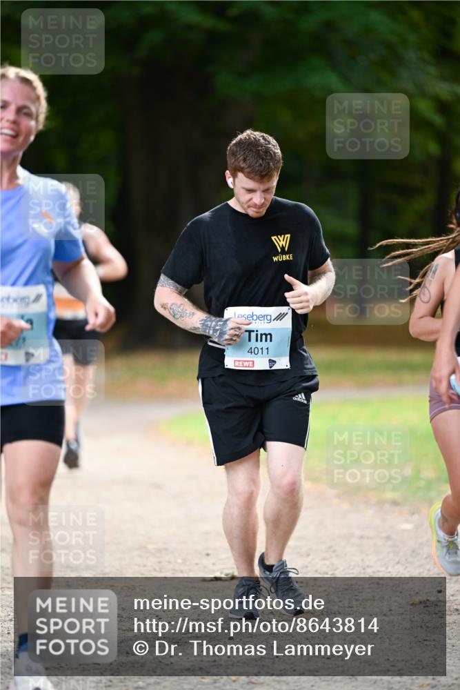 31.08.2025 - 21. Blankeneser Heldenlauf Dr. Thomas Lammeyer http://msf.ph/oto/8643814 31.08.2025 11:11:08 Laufen 4011 meine-sportfotos.de