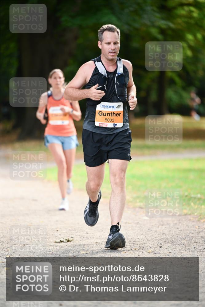 31.08.2025 - 21. Blankeneser Heldenlauf Dr. Thomas Lammeyer http://msf.ph/oto/8643828 31.08.2025 11:11:11 Laufen 5003 meine-sportfotos.de