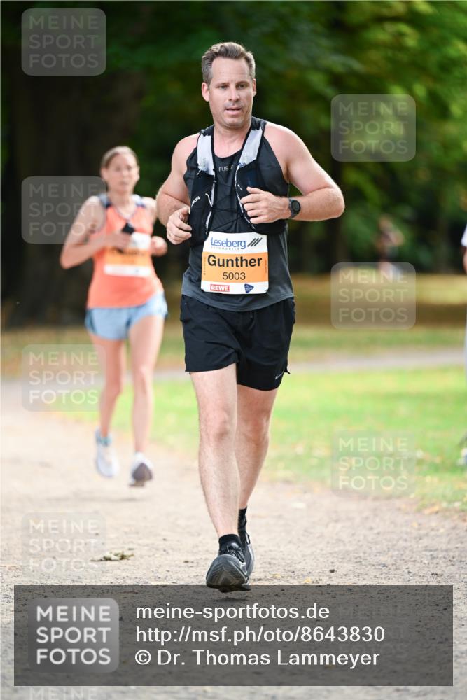 31.08.2025 - 21. Blankeneser Heldenlauf Dr. Thomas Lammeyer http://msf.ph/oto/8643830 31.08.2025 11:11:11 Laufen 5003 meine-sportfotos.de