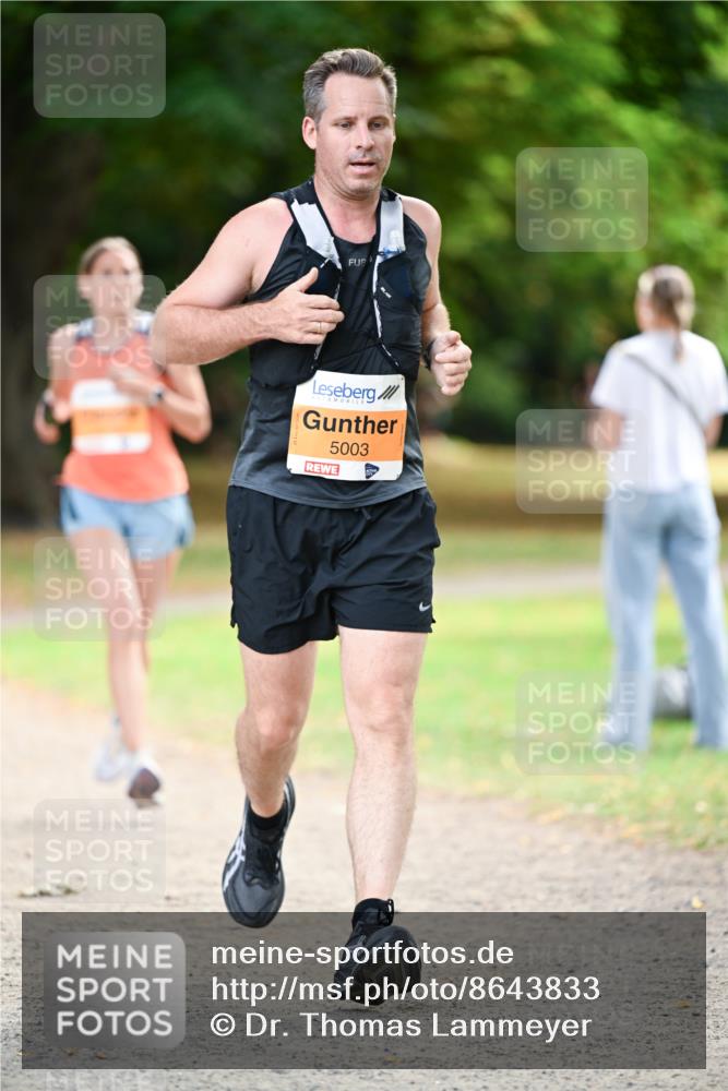 31.08.2025 - 21. Blankeneser Heldenlauf Dr. Thomas Lammeyer http://msf.ph/oto/8643833 31.08.2025 11:11:11 Laufen 5003 meine-sportfotos.de