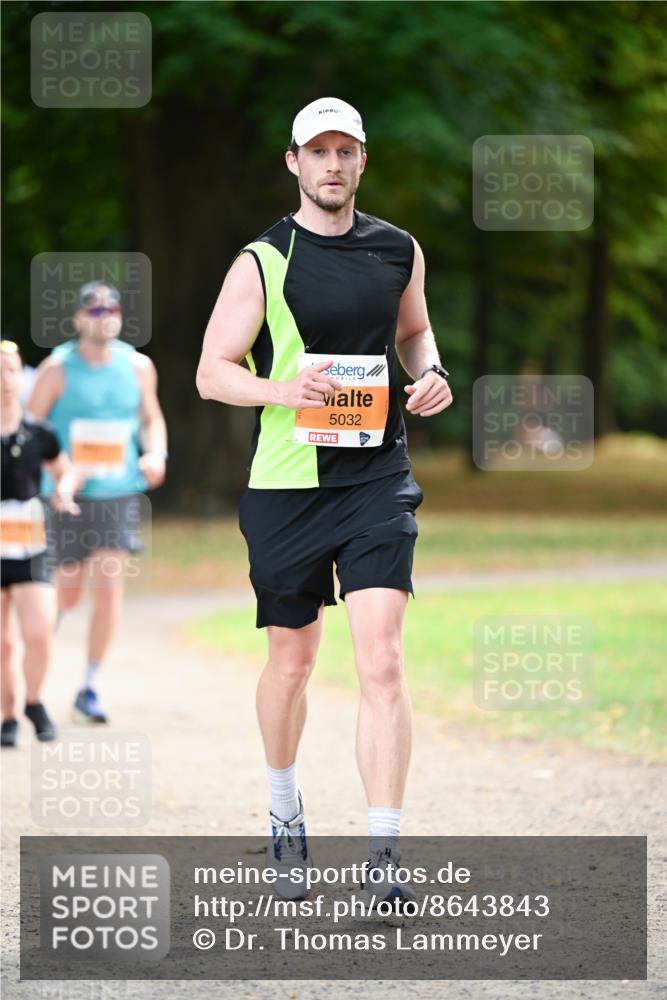 31.08.2025 - 21. Blankeneser Heldenlauf Dr. Thomas Lammeyer http://msf.ph/oto/8643843 31.08.2025 11:11:13 Laufen 5032 meine-sportfotos.de