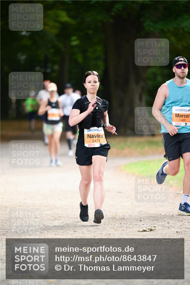 31.08.2025 - 21. Blankeneser Heldenlauf Dr. Thomas Lammeyer http://msf.ph/oto/8643847 31.08.2025 11:11:15 Laufen 5471, 5469 meine-sportfotos.de