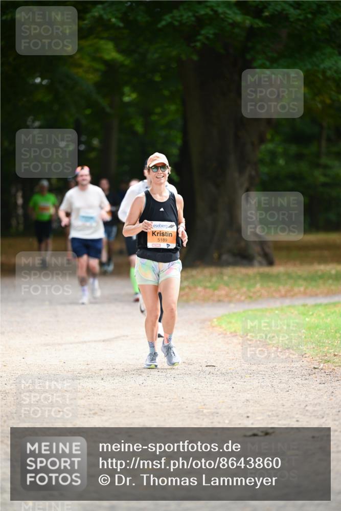 31.08.2025 - 21. Blankeneser Heldenlauf Dr. Thomas Lammeyer http://msf.ph/oto/8643860 31.08.2025 11:11:18 Laufen 5189 meine-sportfotos.de