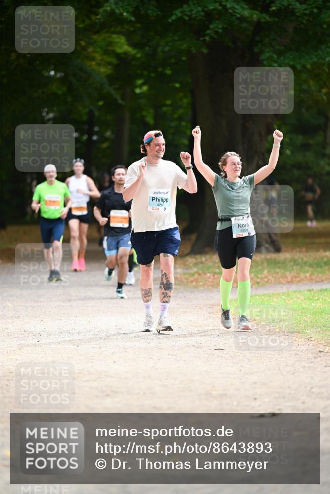 31.08.2025 - 21. Blankeneser Heldenlauf Dr. Thomas Lammeyer http://msf.ph/oto/8643893 31.08.2025 11:11:23 Laufen 4262, 4263 meine-sportfotos.de