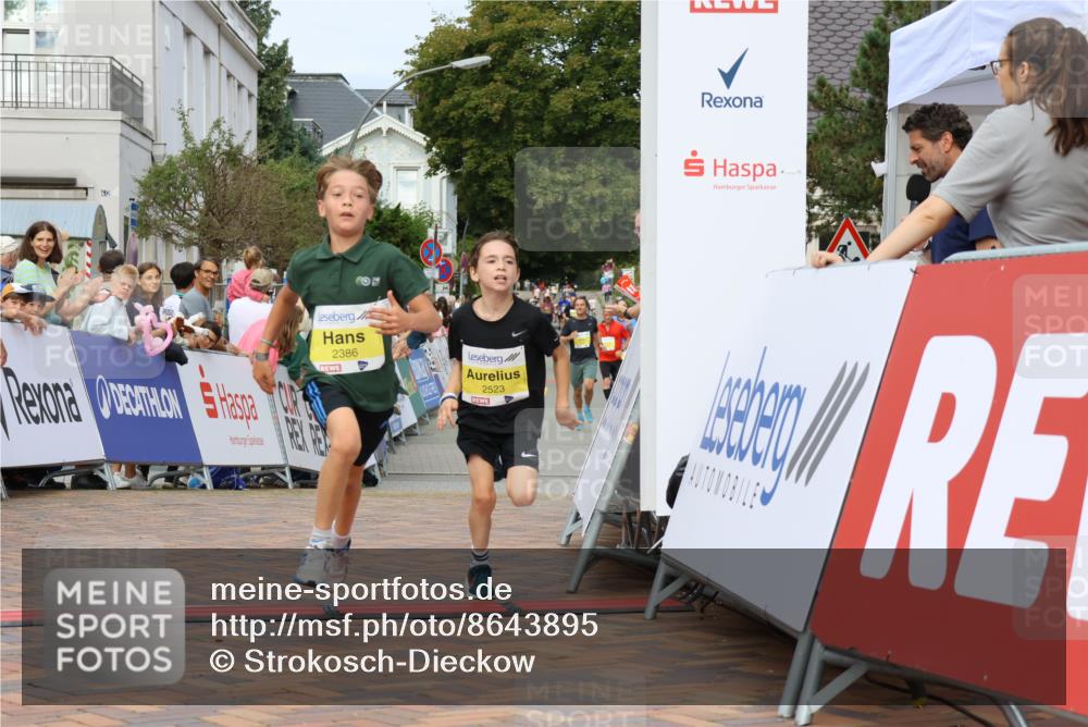 31.08.2025 - 21. Blankeneser Heldenlauf Strokosch-Dieckow http://msf.ph/oto/8643895 31.08.2025 10:24:24 Ziel 2386, 2523 meine-sportfotos.de