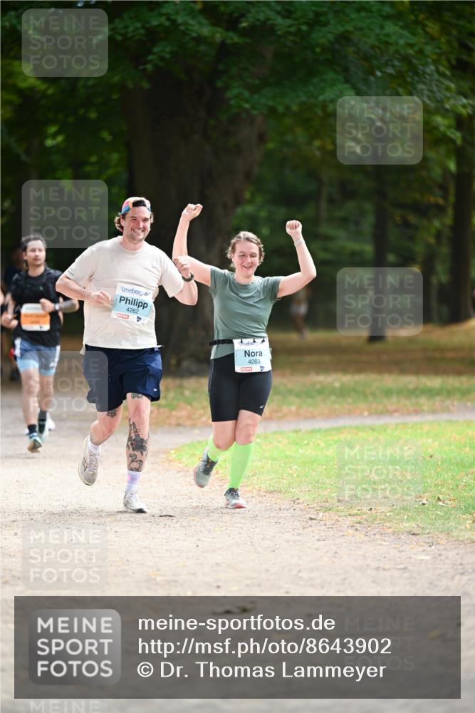 31.08.2025 - 21. Blankeneser Heldenlauf Dr. Thomas Lammeyer http://msf.ph/oto/8643902 31.08.2025 11:11:24 Laufen 4262, 4263 meine-sportfotos.de