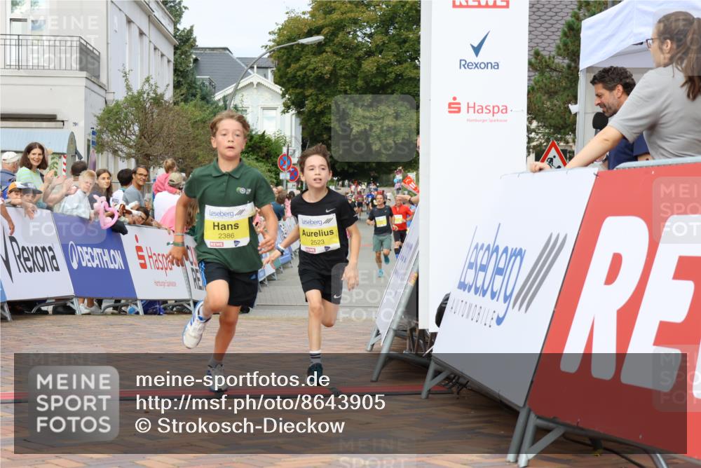 31.08.2025 - 21. Blankeneser Heldenlauf Strokosch-Dieckow http://msf.ph/oto/8643905 31.08.2025 10:24:24 Ziel 2386, 2523 meine-sportfotos.de
