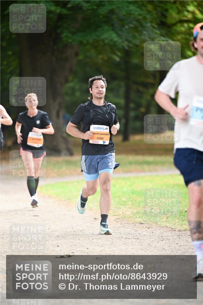 31.08.2025 - 21. Blankeneser Heldenlauf Dr. Thomas Lammeyer http://msf.ph/oto/8643929 31.08.2025 11:11:28 Laufen 5688 meine-sportfotos.de
