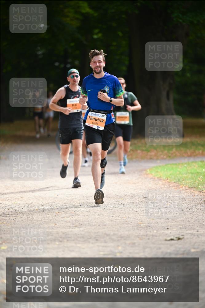 31.08.2025 - 21. Blankeneser Heldenlauf Dr. Thomas Lammeyer http://msf.ph/oto/8643967 31.08.2025 11:11:34 Laufen 5255 meine-sportfotos.de