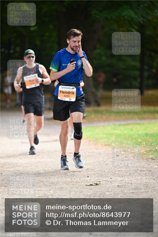 31.08.2025 - 21. Blankeneser Heldenlauf Dr. Thomas Lammeyer http://msf.ph/oto/8643977 31.08.2025 11:11:35 Laufen 5255 meine-sportfotos.de