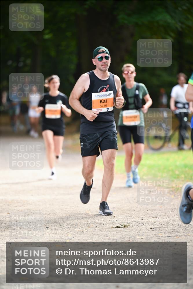 31.08.2025 - 21. Blankeneser Heldenlauf Dr. Thomas Lammeyer http://msf.ph/oto/8643987 31.08.2025 11:11:37 Laufen 5716 meine-sportfotos.de
