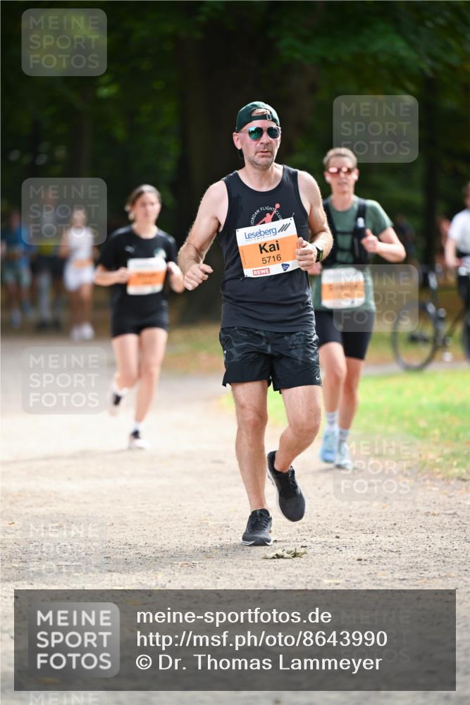 31.08.2025 - 21. Blankeneser Heldenlauf Dr. Thomas Lammeyer http://msf.ph/oto/8643990 31.08.2025 11:11:38 Laufen 5716 meine-sportfotos.de