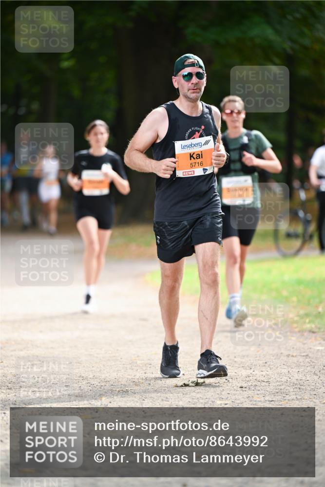 31.08.2025 - 21. Blankeneser Heldenlauf Dr. Thomas Lammeyer http://msf.ph/oto/8643992 31.08.2025 11:11:38 Laufen 5716 meine-sportfotos.de
