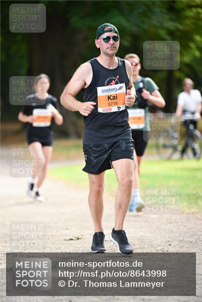 31.08.2025 - 21. Blankeneser Heldenlauf Dr. Thomas Lammeyer http://msf.ph/oto/8643998 31.08.2025 11:11:38 Laufen 5716 meine-sportfotos.de