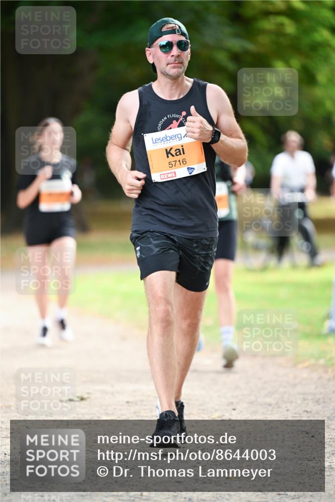 31.08.2025 - 21. Blankeneser Heldenlauf Dr. Thomas Lammeyer http://msf.ph/oto/8644003 31.08.2025 11:11:39 Laufen 5716 meine-sportfotos.de