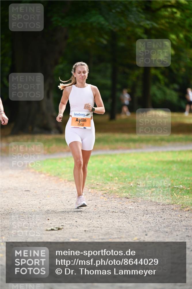 31.08.2025 - 21. Blankeneser Heldenlauf Dr. Thomas Lammeyer http://msf.ph/oto/8644029 31.08.2025 11:11:48 Laufen 5502 meine-sportfotos.de