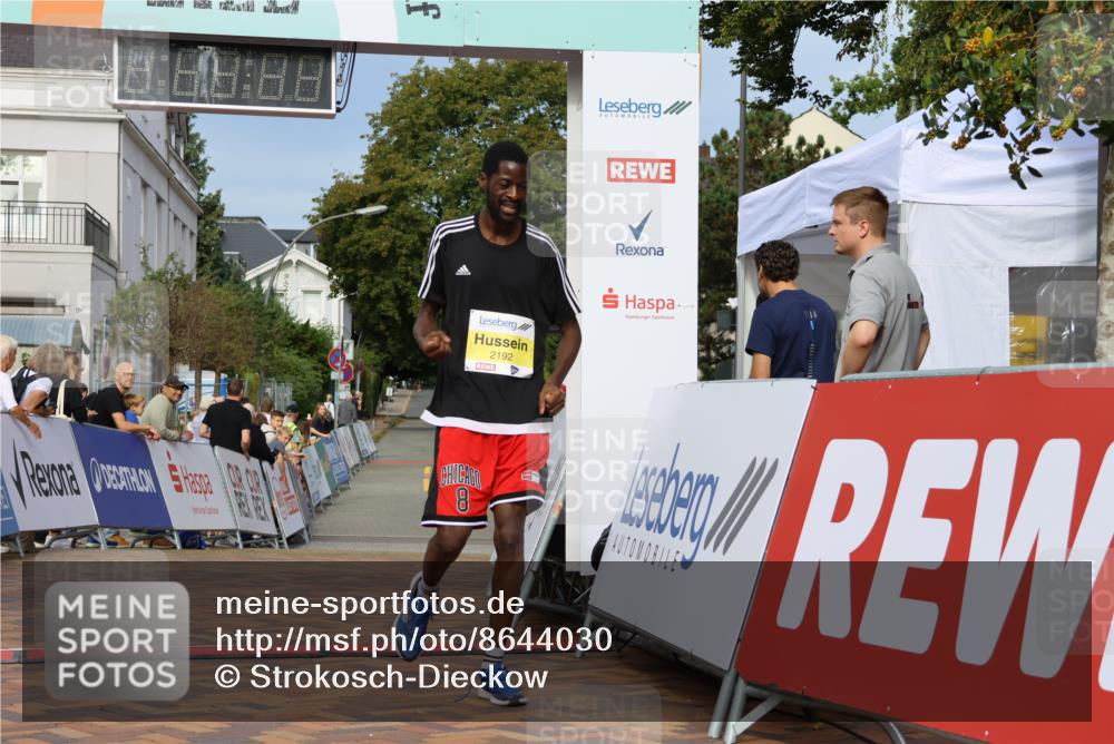 31.08.2025 - 21. Blankeneser Heldenlauf Strokosch-Dieckow http://msf.ph/oto/8644030 31.08.2025 10:10:59 Ziel 2192 meine-sportfotos.de