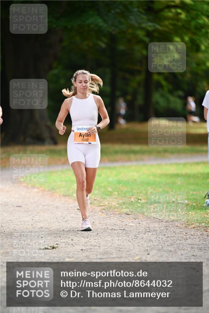 31.08.2025 - 21. Blankeneser Heldenlauf Dr. Thomas Lammeyer http://msf.ph/oto/8644032 31.08.2025 11:11:48 Laufen 5502 meine-sportfotos.de