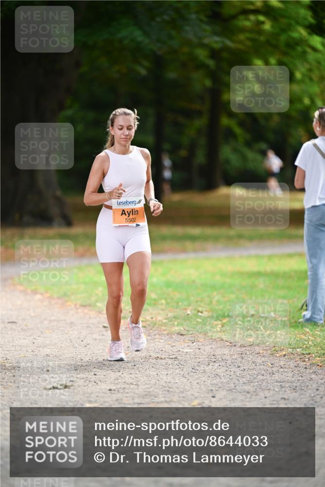 31.08.2025 - 21. Blankeneser Heldenlauf Dr. Thomas Lammeyer http://msf.ph/oto/8644033 31.08.2025 11:11:48 Laufen 5502 meine-sportfotos.de