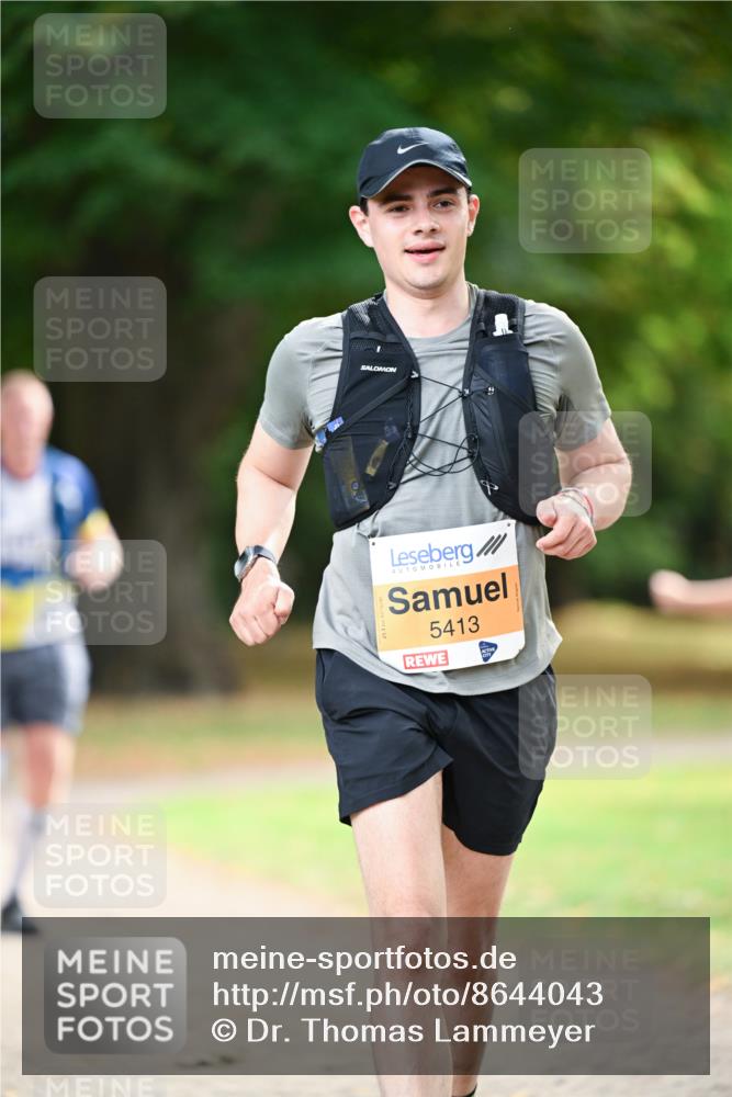 31.08.2025 - 21. Blankeneser Heldenlauf Dr. Thomas Lammeyer http://msf.ph/oto/8644043 31.08.2025 11:11:50 Laufen 5413 meine-sportfotos.de